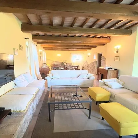 Todi Poolsidesleeps 10exclusive Poolwalk To Todi 5 Kmsrestaurant 05 Kms