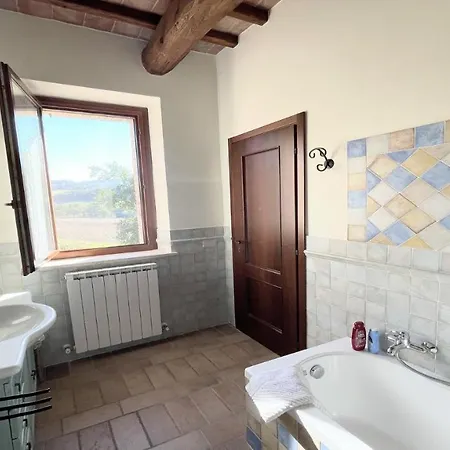 Villa Todi Poolsidesleeps 10exclusive Poolwalk To Todi 5 Kmsrestaurant 05 Kms *