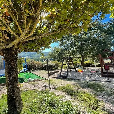 Todi Poolsidesleeps 10exclusive Poolwalk To Todi 5 Kmsrestaurant 05 Kms Villa