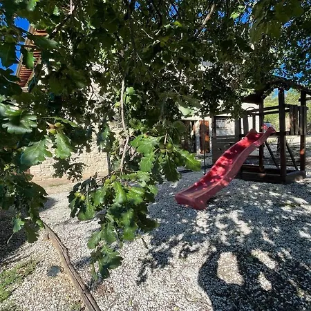 Villa Todi Poolsidesleeps 10exclusive Poolwalk To Todi 5 Kmsrestaurant 05 Kms