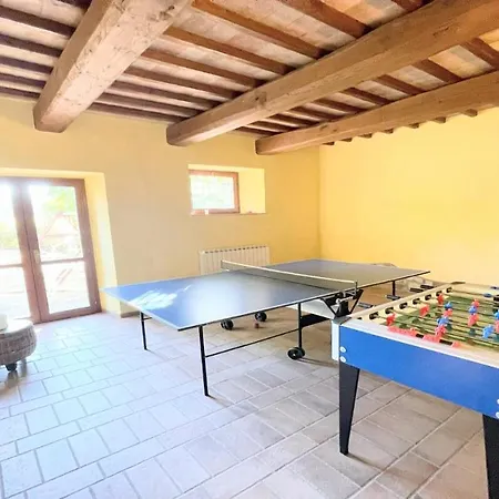 Villa Todi Poolsidesleeps 10exclusive Poolwalk To Todi 5 Kmsrestaurant 05 Kms *