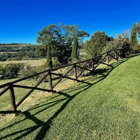 Villa Todi Poolsidesleeps 10exclusive Poolwalk To Todi 5 Kmsrestaurant 05 Kms